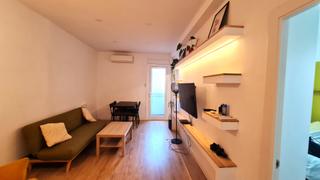 Location Appartement  Carrer de rocafort. Precioso piso de 2 habitaciones en rocafort / roma