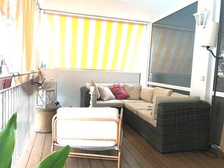 Location Appartement  Passeig de la tramuntana. Piso de alquiler temporal en finca con piscina, 2 habitaciones.