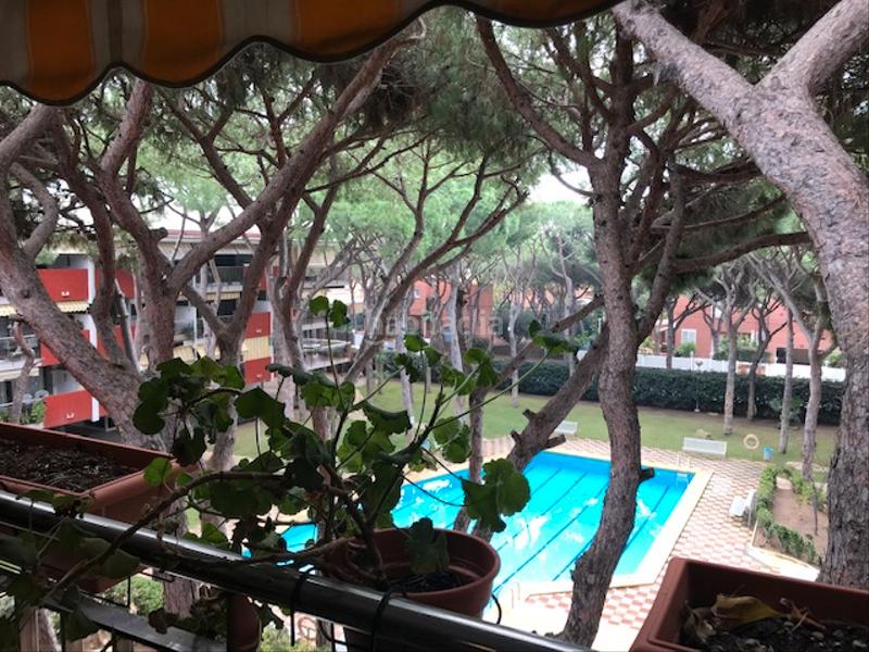 Foto 00e30ec3-f20a-4fb7-86bd-cf431c8d277b. Rent flat with heating pool in La Pineda Castelldefels