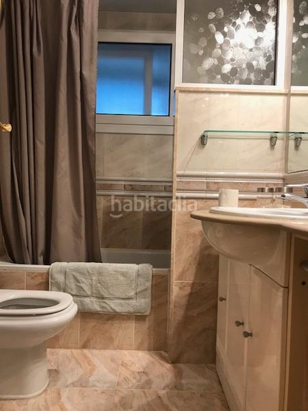 Foto 27de59ea-1caa-47ec-8b28-125a79f82e58. Rent flat with heating pool in La Pineda Castelldefels