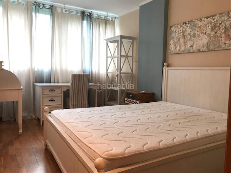 Foto fe9ae4ed-27c2-48c8-a536-b6fac05cfdf9. Rent flat with heating pool in La Pineda Castelldefels