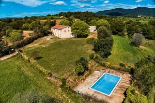 Masia  Camí de les franqueses del vallès a cànoves. Oportunidad única en el vallès oriental – finca con 7 hectáreas