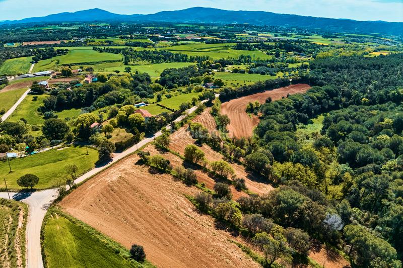 Foto 55d1b118-01e6-4981-af49-49ade0d8b4a6. Masia amb aparcament piscina a Franqueses del Vallès (Les)
