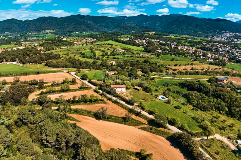 Foto ccebf5ce-638c-4688-a741-80b7d2cb6713. Masia amb aparcament piscina a Franqueses del Vallès (Les)
