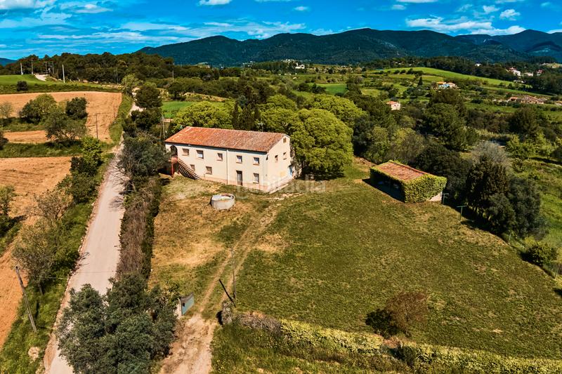 Foto e0a1b992-6437-46ee-af4e-5bdab8c16e6a. Masia amb aparcament piscina a Franqueses del Vallès (Les)