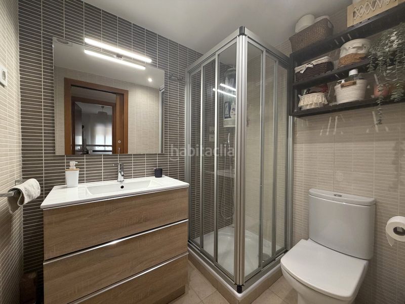 Foto e387b220-a968-404d-a084-327b23eb0b3c. Piso terraza y parking en Ca n´Oriol Rubí