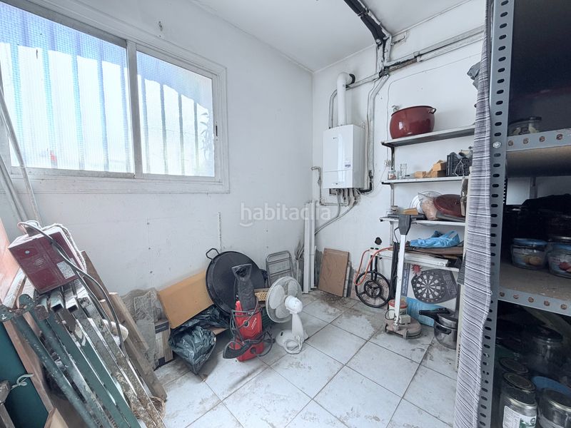 Foto 3bd0fcc6-d957-4b99-a756-980e13ecbf08. Casa amb xemeneia calefacció aparcament piscina a Terrassa