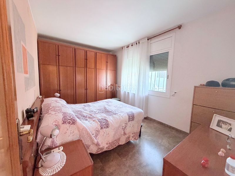 Foto b8881e47-e044-48c1-8fe1-b74c84a23f22. Casa amb xemeneia calefacció aparcament piscina a Terrassa