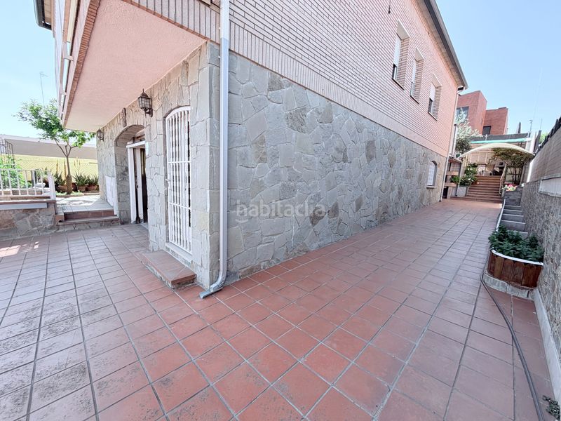 Foto c23a8b43-454c-45ed-b1ba-c64d153a4294. Casa amb xemeneia calefacció aparcament piscina a Terrassa