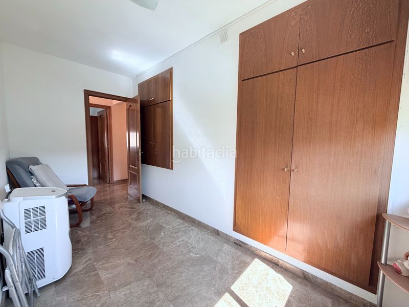 Foto fbb10921-80d2-460e-9c7a-0fb46e55d92b. Casa amb xemeneia calefacció aparcament piscina a Terrassa