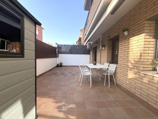 Appartement à Ca n´Oriol. Terraza y parking