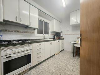 Pis  Carrer de balmes. Amplio piso de 4 dormitorios