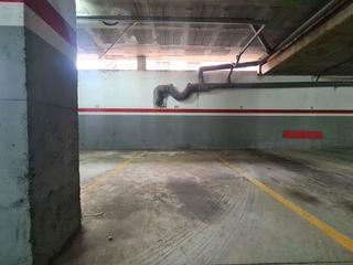 Car parking in Carrer de guipscoa 4. Plaza coche 11m2
