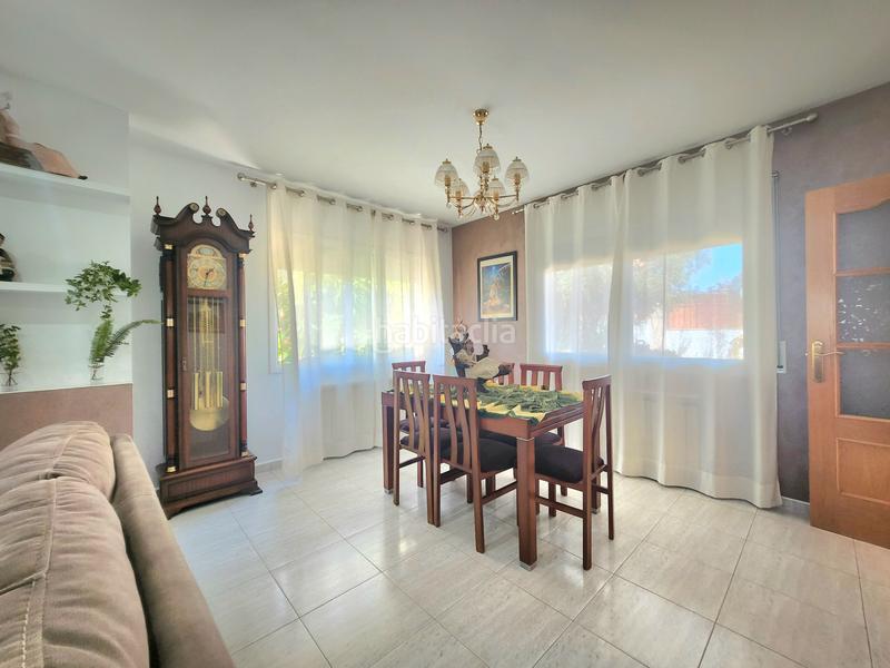 Foto 1ab8c4af-05a1-4d20-bbac-d494c982f52c. Casa impresionante casa con jardin y 5 dormitorios en Rubí
