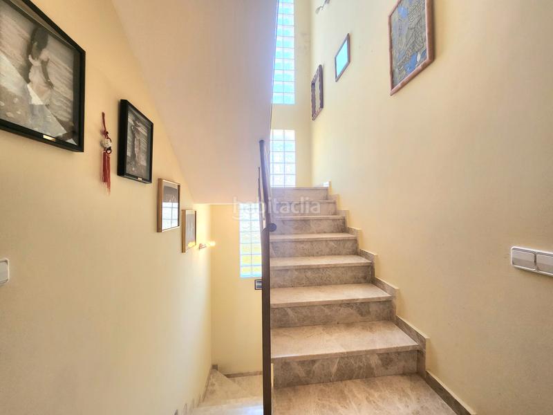Foto 1c36a6dd-8130-4137-b2a2-8a6138f71f9c. Casa impresionante casa con jardin y 5 dormitorios en Rubí