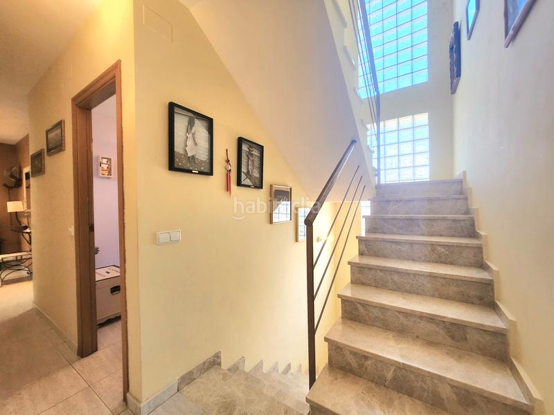 Foto 52e7ac52-8b41-4b74-b0d9-3e339b8e1c55. Casa impresionante casa con jardin y 5 dormitorios en Rubí