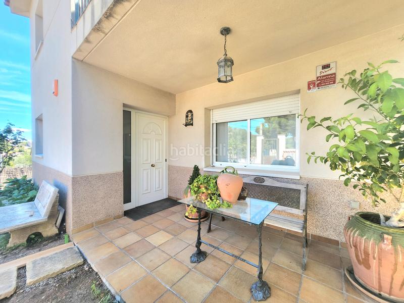 Foto a23832e5-e58f-4b31-bbfe-75e5aab12bc3. Casa impresionante casa con jardin y 5 dormitorios en Rubí