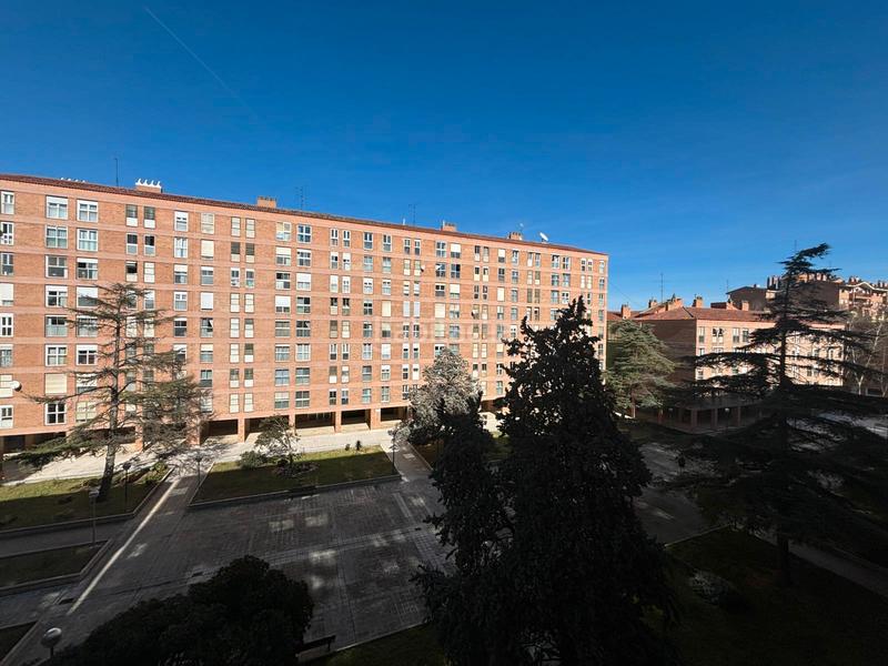 Foto 6fca47b5-d6c1-493e-ada5-2a6762005cde. Appartamento con riscaldamento parcheggio in Parque de los Cineastas Zaragoza