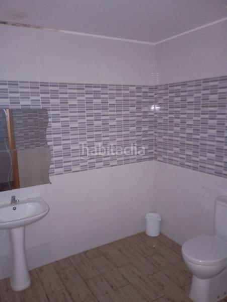 Foto ebf98df1-12dd-4bcf-a189-8eb950dee090. Lloguer local comercial a vía de ramón pignatelli 3 a Zaragoza