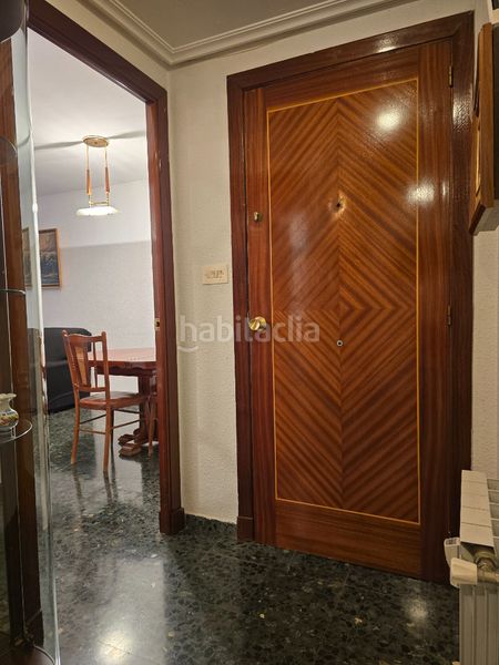 Foto 960e751c-8a86-4862-a126-42d32f8443ca. Pis amb calefacció aparcament a Las Delicias Zaragoza