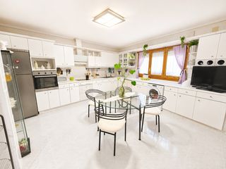 Reihenhaus  Calle agustina de aragón 19. Espectacular chalet en el corazón de fuentes de ebro
