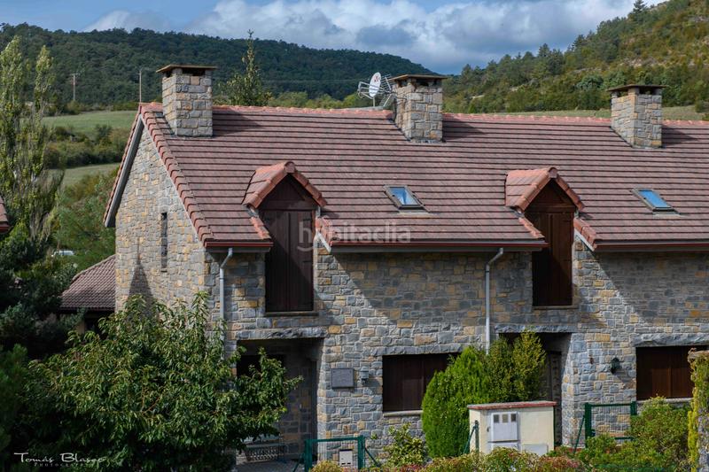 Foto f110a624-ffcc-4c17-8a02-3ad3b0c181bb. Chalet avec cheminée parking dans Perpetuo Socorro Huesca