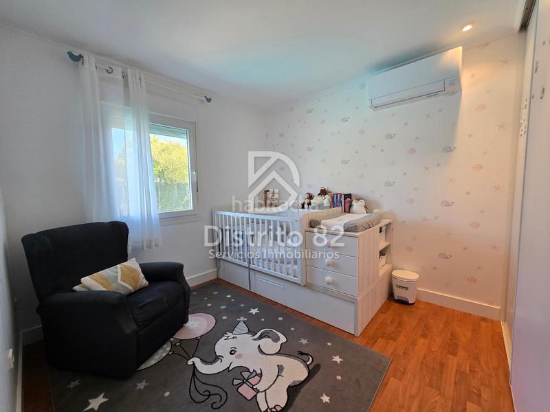 Foto 02a337c5-74df-4726-81b4-25fcf62c6b30. Location chalet avec chauffage parking piscine dans Algete