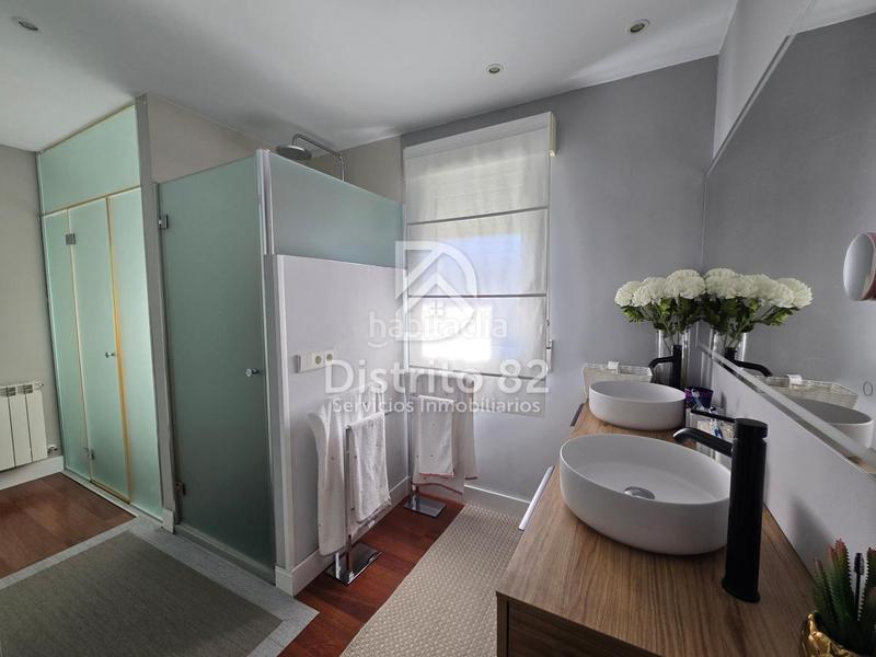 Foto 7799e448-78ba-453c-86c3-f3e0f302a5d8. Location chalet avec chauffage parking piscine dans Algete