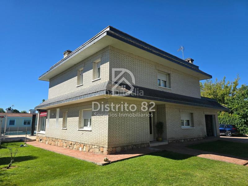 Foto 818ed847-a0de-4184-91d9-bd4dc6aa492c. Affitto chalet con riscaldamento parcheggio piscina in Algete