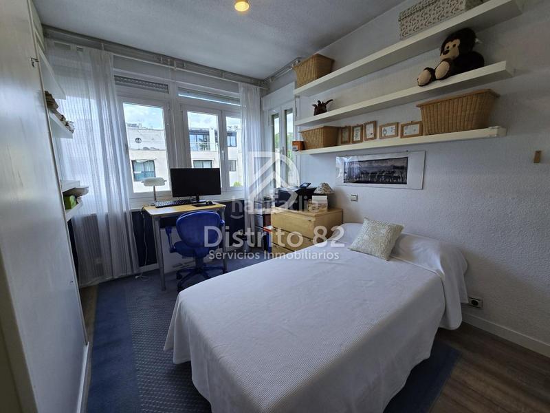 Foto daa9e7c4-1d53-4633-ad99-afa011894ff9. Maison jumelée avec chauffage parking piscine dans Peñagrande Madrid