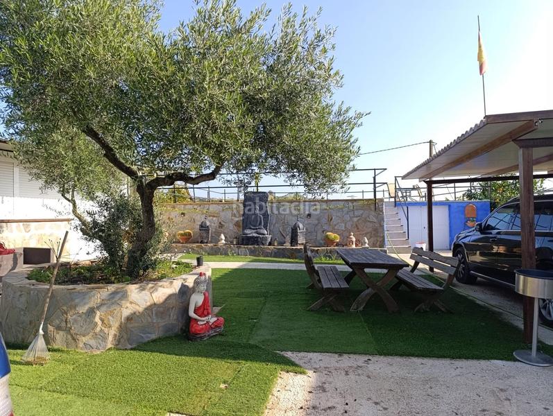 Foto 0567d5cf-c0d7-44df-966e-af74664f8da6. Chalet increíble chalet en lora del rio totalmente reformado con piscina y olivar en Lora del Río