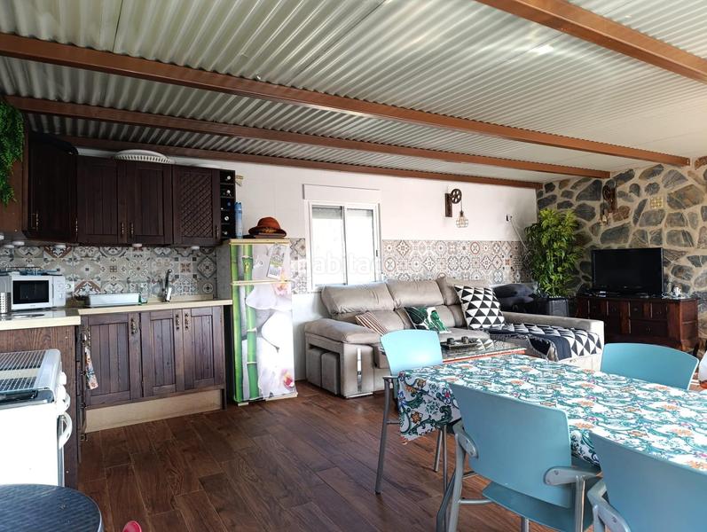 Foto 5942fc4e-6614-4448-8532-acb598bdba85. Chalet increíble chalet en lora del rio totalmente reformado con piscina y olivar en Lora del Río