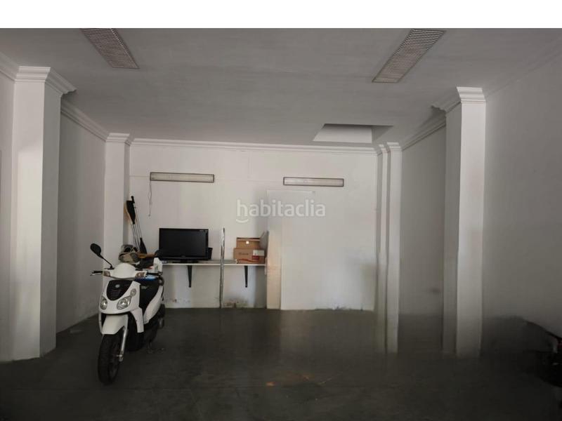 Foto 2be08c4a-0b9d-4f9f-8b13-d08a4778bdd6. Local comercial local en venta ! en Arahal