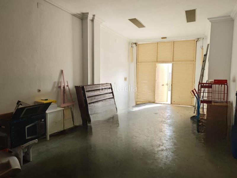 Foto 6979ece0-8fae-4cff-b3c7-cbd712795688. Local comercial local en venta ! en Arahal