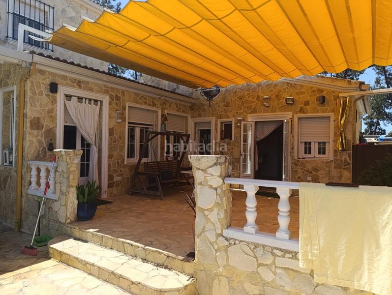 Foto 31d4f609-5b24-46a7-ae18-b1efaad975e2. Chalet  en venta en los pinares !!! en Lepe