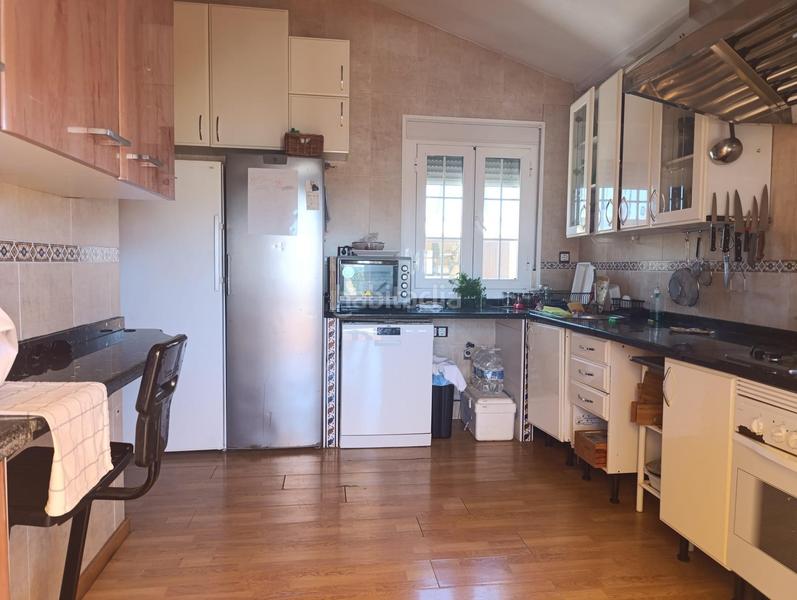 Foto 4affa36e-9a76-44c4-a167-1690e8d546b5. Chalet  en venta en los pinares !!! en Lepe