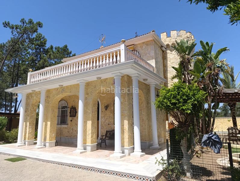 Foto bbc9fad2-55df-438c-986d-6ae56fe6858e. Chalet  en venta en los pinares !!! en Lepe