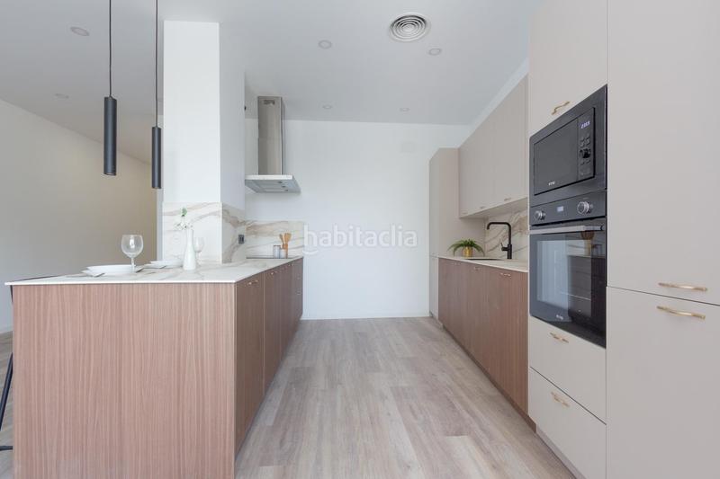 Foto 32c21614-ca81-4ac2-a9b4-58ab04a0edf6. Piso fantastico piso nuevo a estrenar en la gran plaza!!! en Sevilla