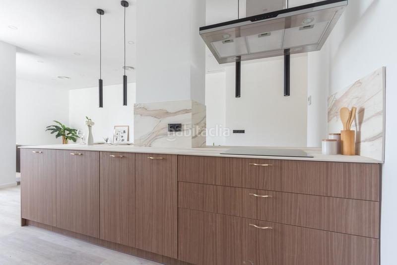 Foto 841926a1-9f4a-4d8a-949c-ff0d3af4f576. Piso fantastico piso nuevo a estrenar en la gran plaza!!! en Sevilla