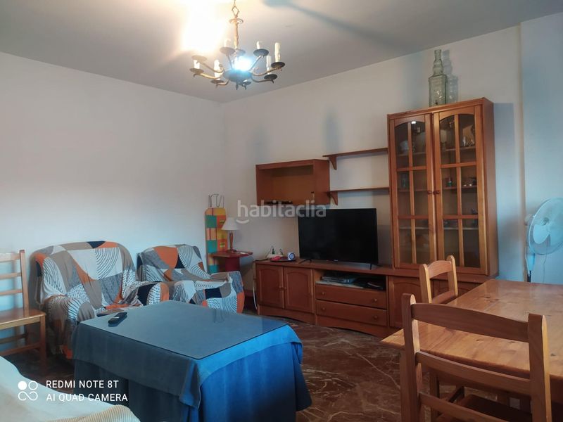 Foto 533d0ae7-070e-46c8-983e-dbe7b1b19769. Rent flat in Tiro de Línea Sevilla