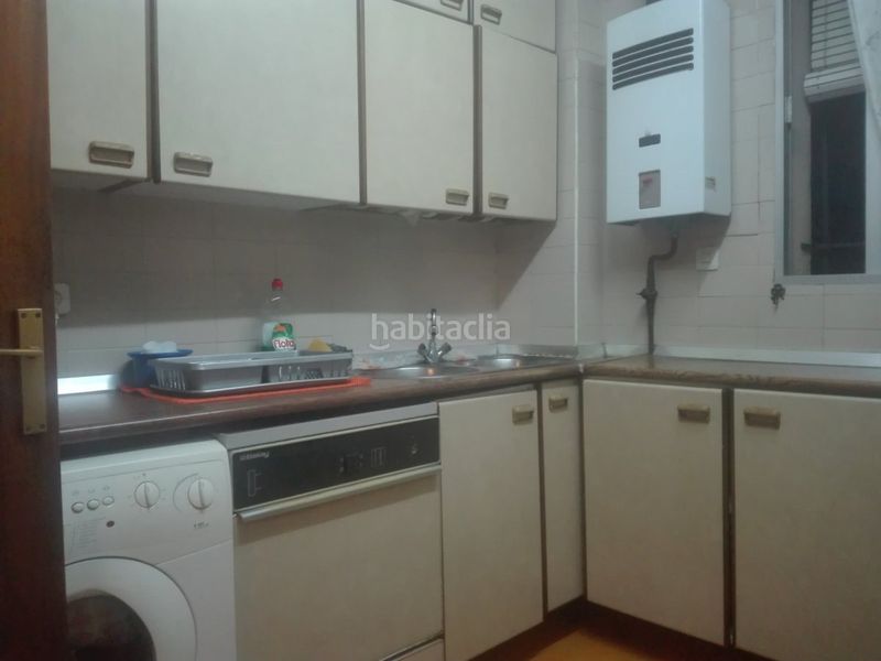 Foto 9c76ddc7-fc64-4572-8a33-e588ebf38106. Rent flat in Tiro de Línea Sevilla