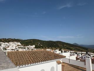 Pis en Prado del Rey. Duplex en urbanizacin privada con increibles vistas a la monta