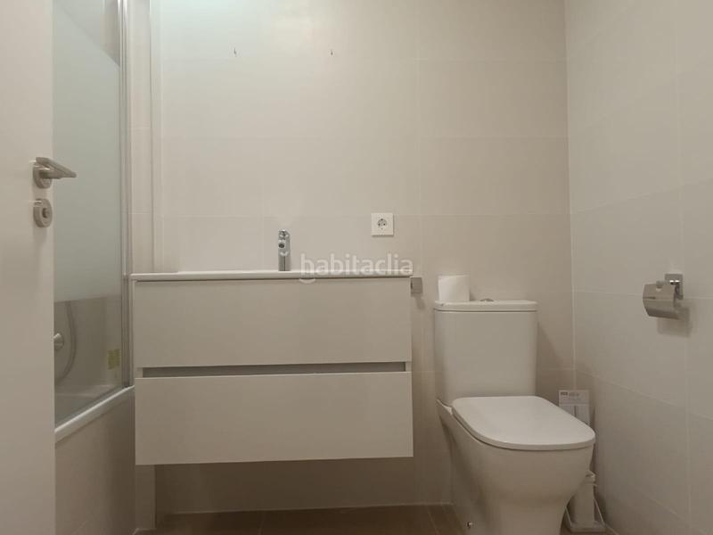 Foto b1425239-a37e-4f94-bb53-c76f10cb533d. Alquiler piso obra nueva a estrenar en entre núcleos, ! en Dos Hermanas