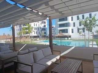 Rent Flat  Calle angel ojeda aviles. Obra nueva a estrenar en entre núcleos, dos hermanas!