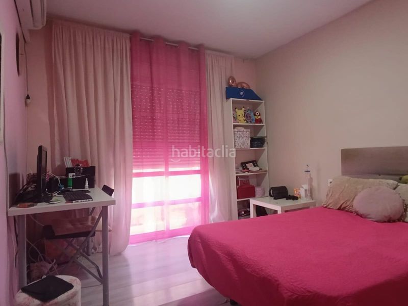 Foto 13a544fa-e2a2-4cdd-a2ae-f8aec3f34123. Casa adossada amb calefacció a La Paz Alcalá de Guadaira