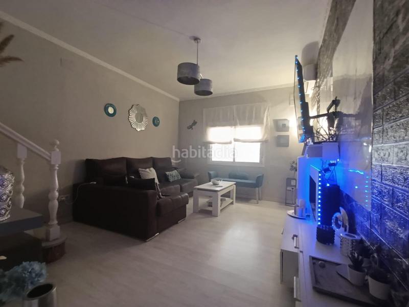 Foto eb280e8f-2c62-4ca0-b30f-294810d8db8f. Semi detached house with heating in La Paz Alcalá de Guadaira