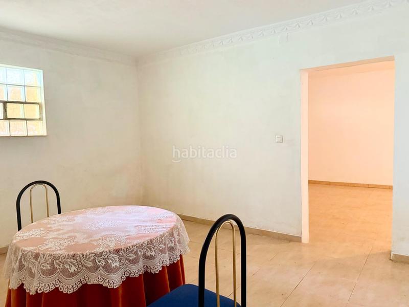 Foto 489e3ac3-580e-4c4f-b8f8-7ec4b4f779e5. Casa chalet con doble vivienda, buhardilla, gran parcela y piscina en urbanización torrepalma en Carmona