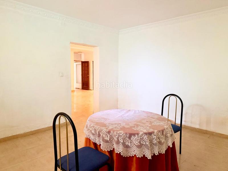 Foto 54c067d7-dd03-4268-a577-da7444ca8b7d. Casa chalet con doble vivienda, buhardilla, gran parcela y piscina en urbanización torrepalma en Carmona