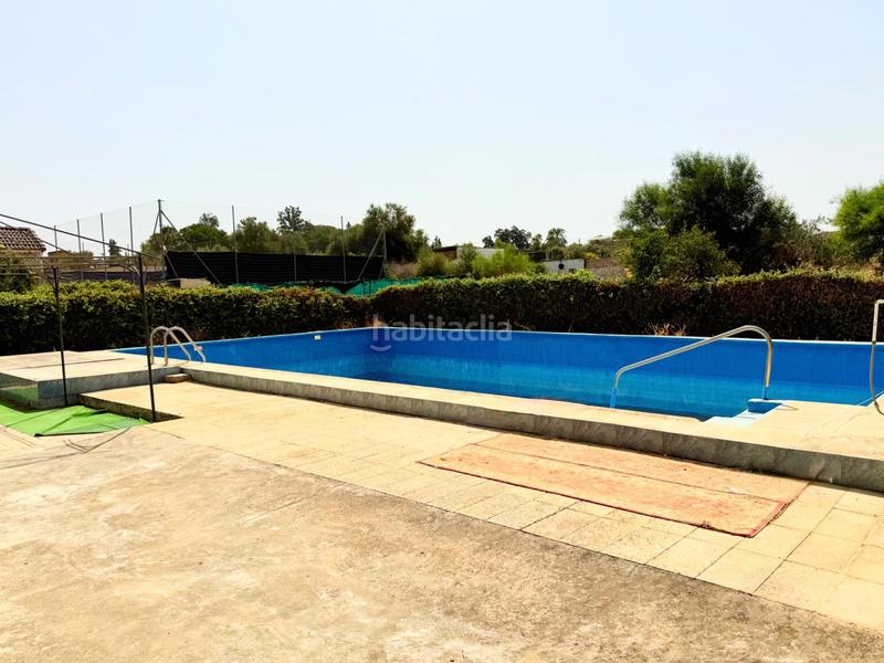 Foto a2e87a18-5a55-48f8-bcba-6ac00de2a757. Casa con riscaldamento parcheggio piscina in Carmona