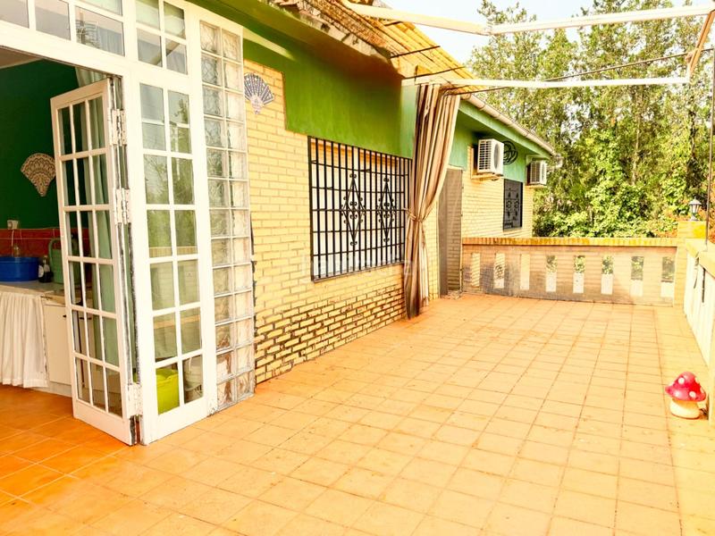 Foto e6efd910-4bcb-4d77-b4b5-5b56a7206602. Casa con riscaldamento parcheggio piscina in Carmona